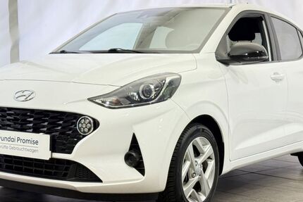 Hyundai i10 11.402 km 12.850 &euro; Gelsenkirchen 45897