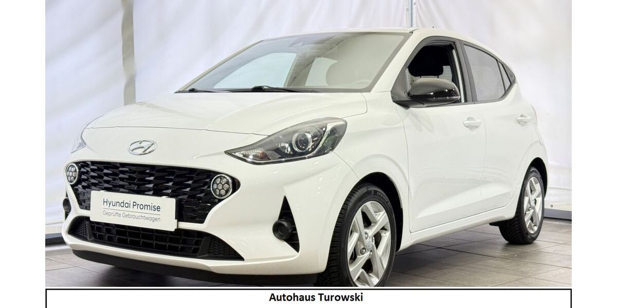 Hyundai i10 11.402 km 12.850 &euro; Gelsenkirchen 45897