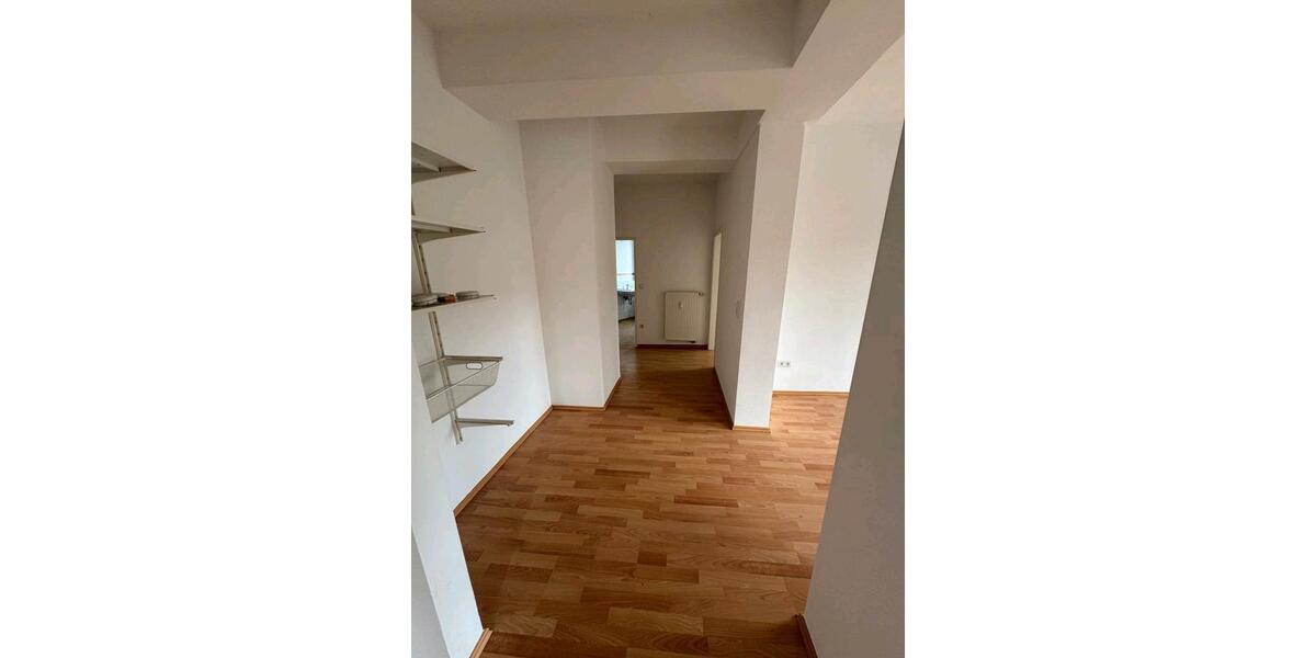 Etagenwohnung Gelsenkirchen Rotthausen - 3 Zimmer, 89 m&sup2;, 860&euro; | Angebot:25780019