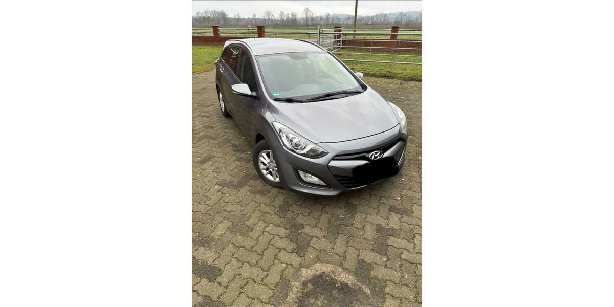 Hyundai i30 90.700 km 9.999 &euro; Haltern am See 45721