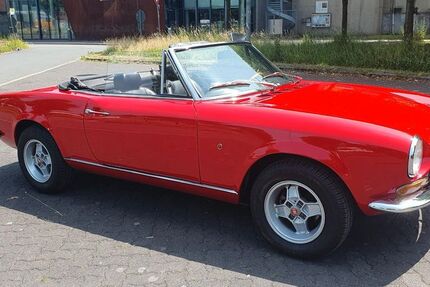 Fiat 124 Spider 15.400 km 16.800 &euro; Hattingen 45529