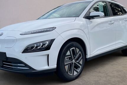Hyundai KONA 6.500 km 24.490 € Velbert 42555