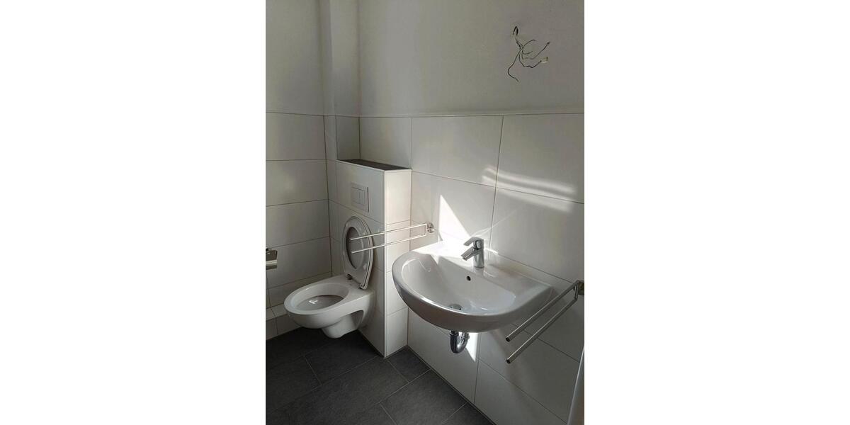 Etagenwohnung Bochum Altenbochum - 3 Zimmer, 83 m&sup2;, 720&euro; | Angebot:26409247