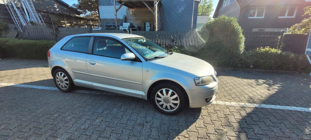 Audi A3 151.000 km 3.500 € Wuppertal 42349