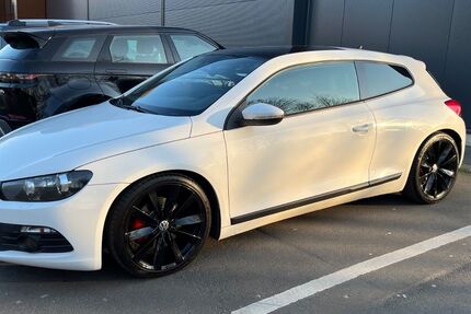 VW Scirocco 153.500 km 5.600 &euro; Essen 45359