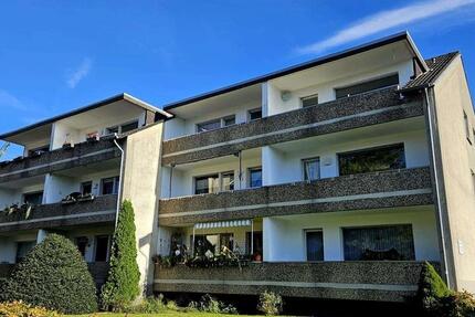 Einziehen und Wohlfühlen! Schick Wohnen mit Balkon. 2 zimmer