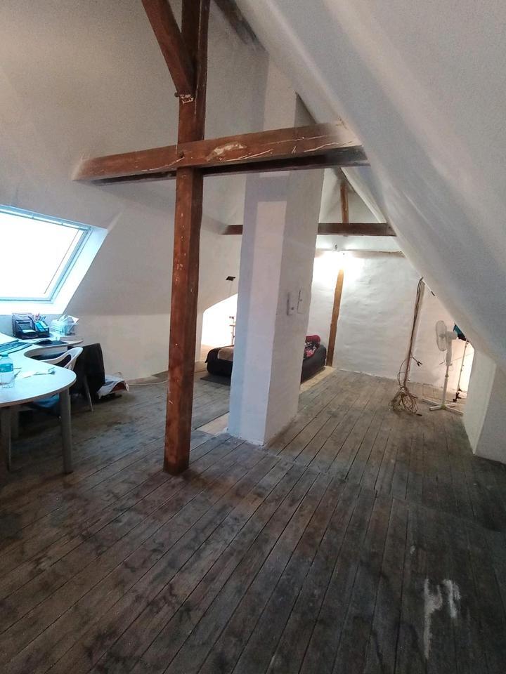 Reihenmittel Haus in schöner Lage zu verkaufen Provisionsfrei