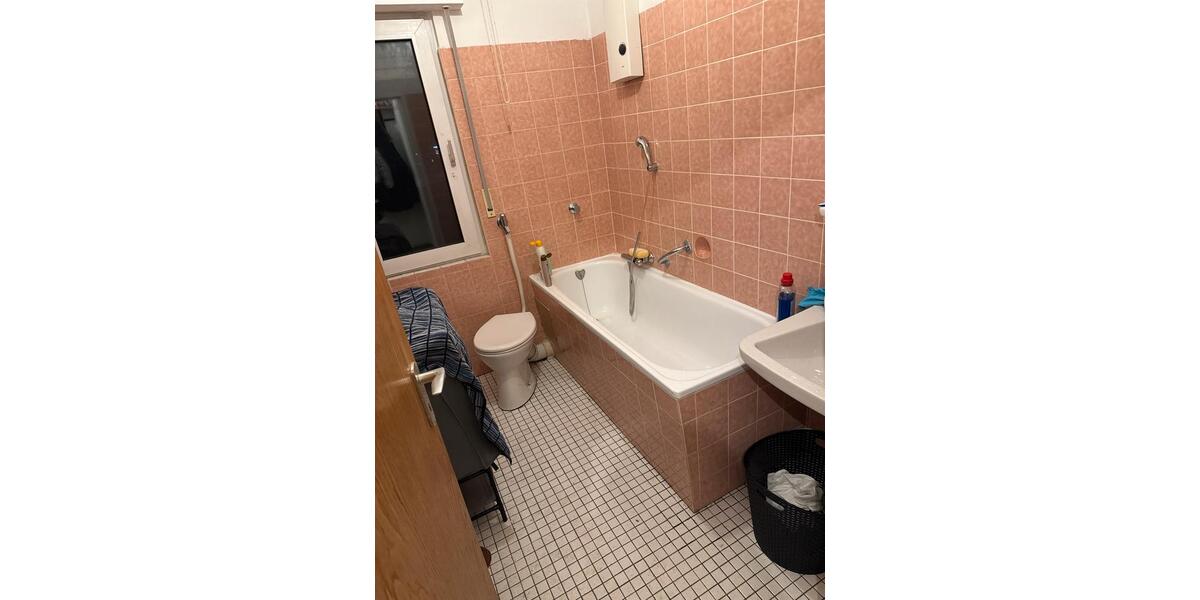 Etagenwohnung Hagen Hagen-Nord - 1 Zimmer, 35 m&sup2;, 450&euro; | Angebot:24868556