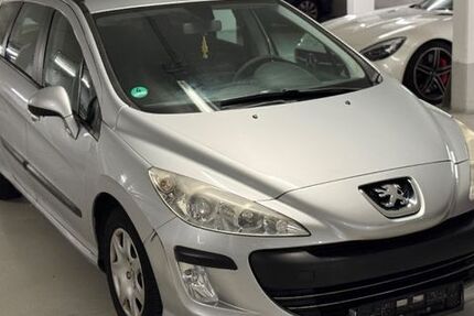 Peugeot 308 223.000 km 2.300 € Essen 45326