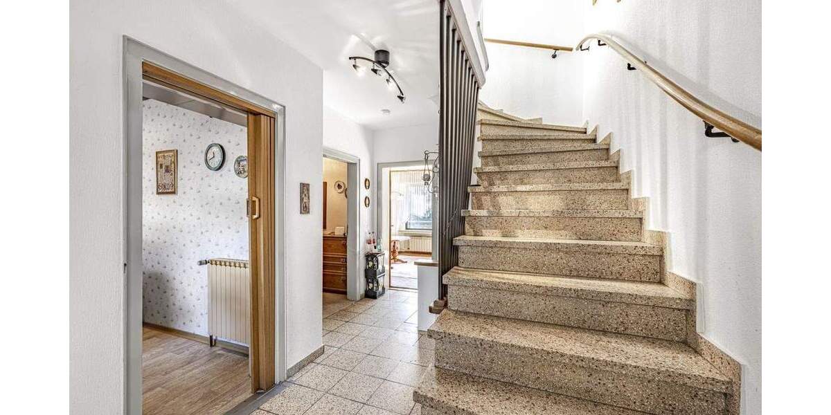 Reihenmittelhaus Wuppertal Ronsdorf - 4 Zimmer, 110 m&sup2;, 349.000&euro; | Angebot:25726966