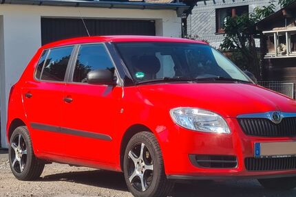 Skoda Fabia 82.700 km 3.850 &euro; Bochum 44789