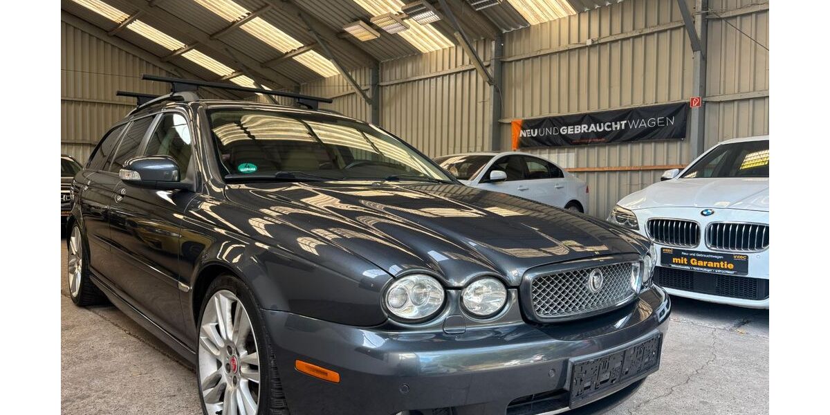 Jaguar X-Type 235.000 km 4.250 &euro; Essen 45139