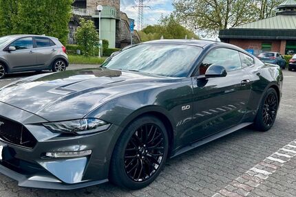 Ford Mustang 65.395 km 38.600 € Dortmund 44287