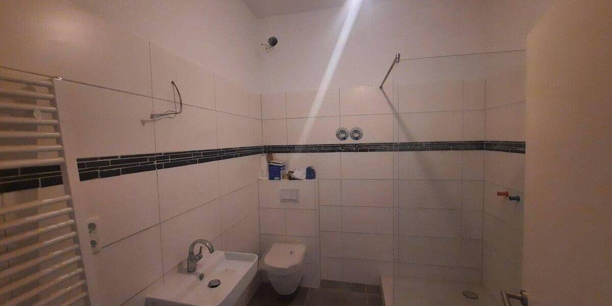 Etagenwohnung Bochum Weitmar - 4 Zimmer, 113 m&sup2;, 1.050&euro; | Angebot:26890129