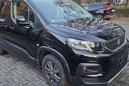 Peugeot Rifter 136.000 km 12.900 &euro; Mülheim an der Ruhr 45473