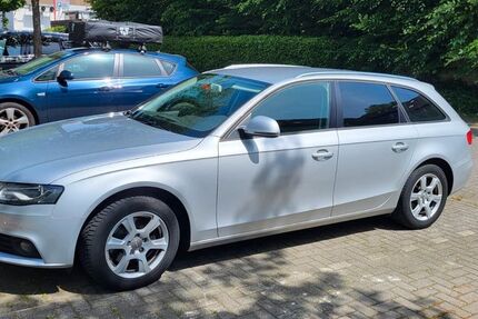 Audi A4 199.000 km 4.500 &euro; Sprockhövel 45549