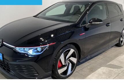 VW Golf 24.457 km 34.990 € Bochum - Linden 44879