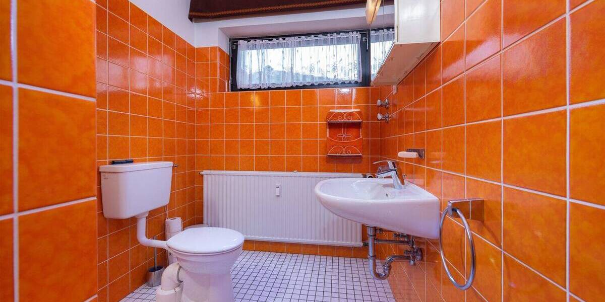 Einfamilienhaus Wuppertal Ronsdorf - 7 Zimmer, 263 m&sup2;, 670.000&euro; | Angebot:26656752