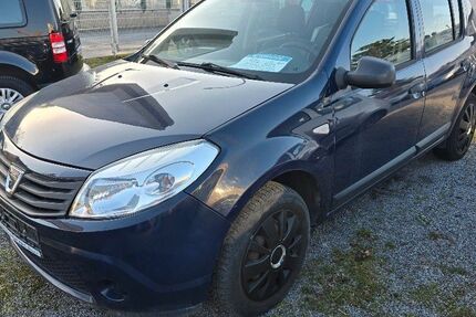 Dacia Sandero 155.000 km 1.999 &euro; Dortmund 44145