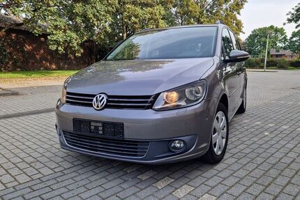 VW Touran 125.689 km 6.250 &euro; Oberhausen 46149