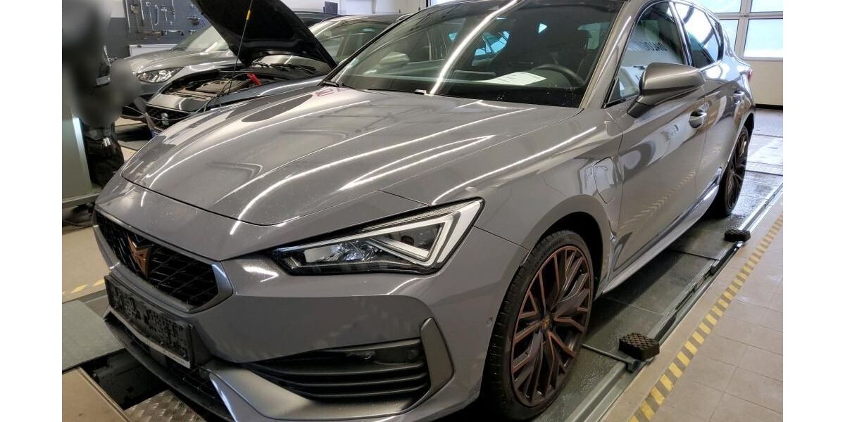 Cupra Leon 56.576 km 24.650 &euro; Hagen 58091