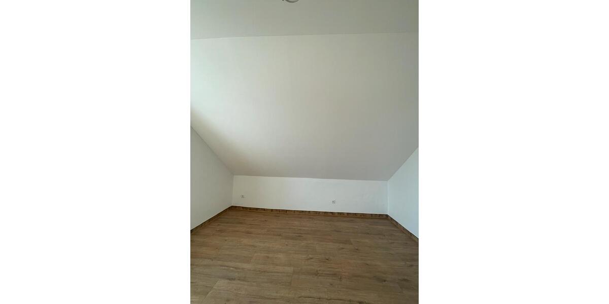 Dachgeschoßwohnung Bochum Bochum-Südwest - 2 Zimmer, 49 m&sup2;, 545&euro; | Angebot:25484266