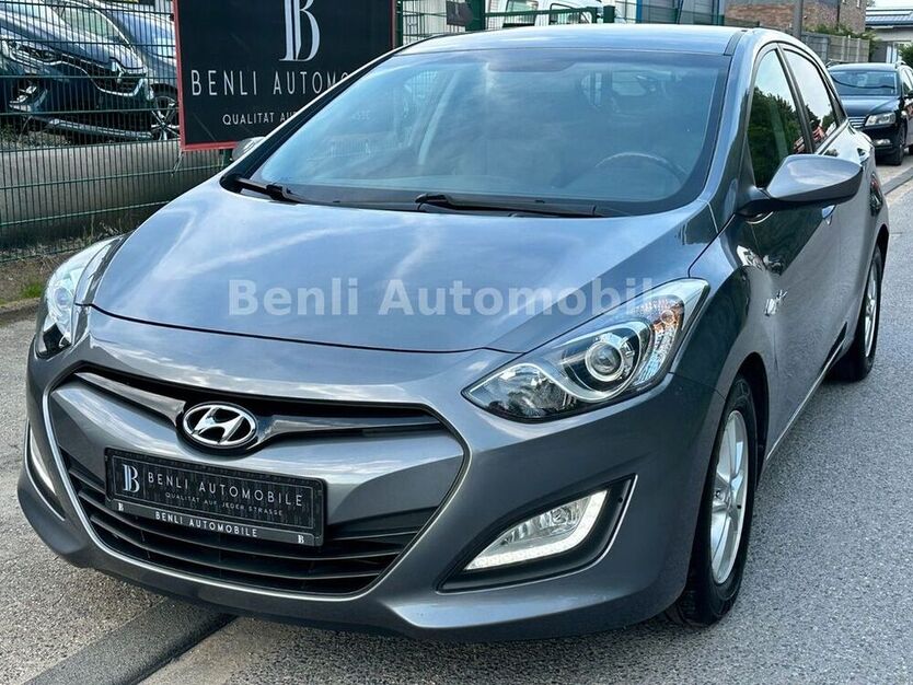 i30