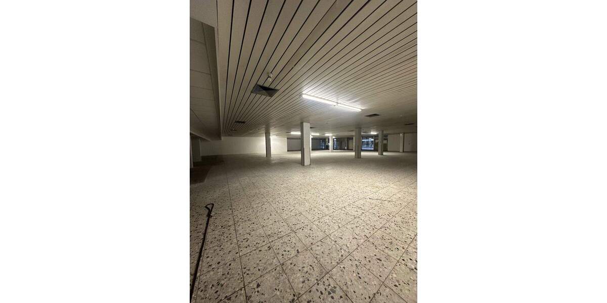 Gewerbeobjekt Essen Horst - 2.890&euro; | Angebot:25659081