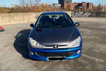 Peugeot 206 236.500 km 1.100 € essen 45143