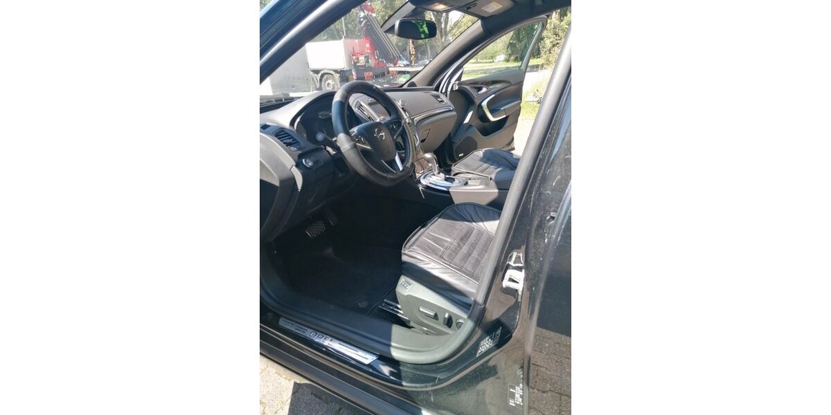 Opel Insignia 114.700 km 9.150 &euro; Bochum 44866