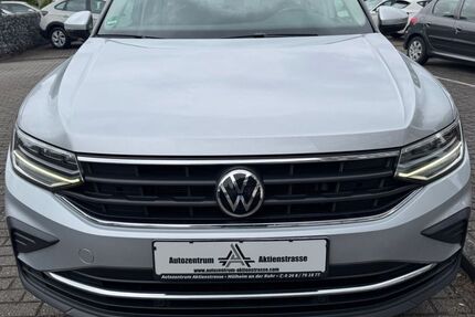 VW Tiguan 120.000 km 17.999 &euro; Mülheim / Ruhr 45473