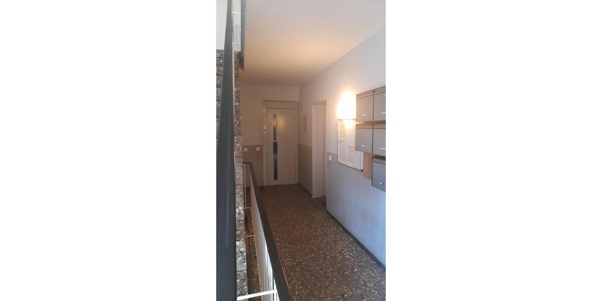 Etagenwohnung Gelsenkirchen Gelsenkirchen-Nord - 4 Zimmer, 91 m&sup2;, 98.000&euro; | Angebot:27168178