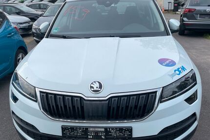 Skoda Karoq 222.441 km 11.550 &euro; Gelsenkirchen 45886
