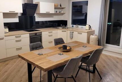 Wohnung Essen Südviertel - 2 Zimmer, 80 m&sup2;, 900&euro; | Angebot:26620050