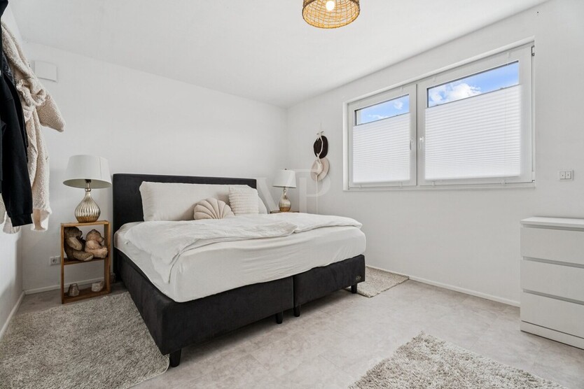 Attraktives Zweifamilienhaus in Olfen–modern, nachhaltig und mit KfW 40+ Standard 8 zimmer