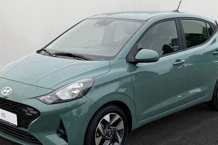 Hyundai i10 22.671 km 14.890 &euro; Castrop-Rauxel 44575