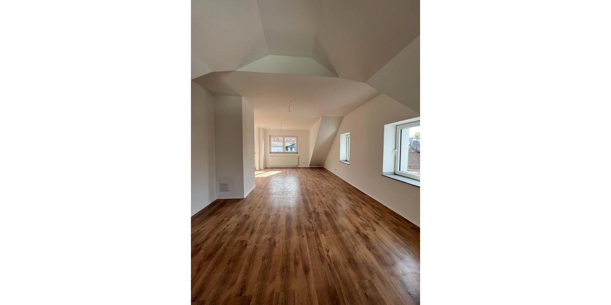 Dachgeschoßwohnung Witten Annen - 2 Zimmer, 67 m&sup2;, 668&euro; | Angebot:23766610