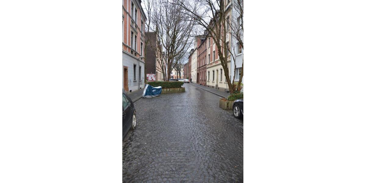 Helle 2,5 Zi-Komfortwohnung in ruhiger Lage, großer Sonnenbalkon, nahe Innenstadt - Etagenwohnung Bochum Innenstadt | Angebot:27567596