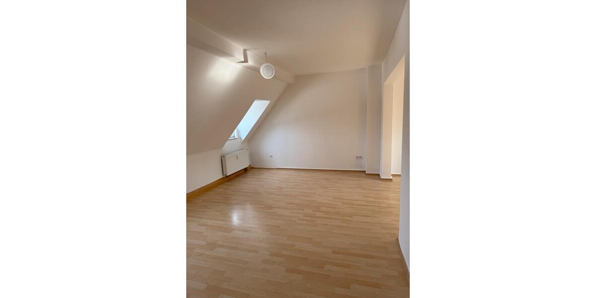 Dachgeschoßwohnung Dortmund Brackel - 3 Zimmer, 77 m&sup2;, 850&euro; | Angebot:27572204