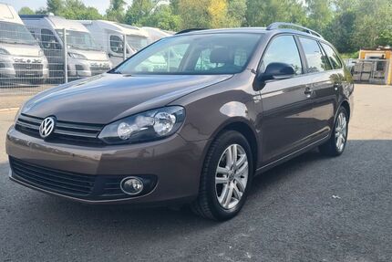 VW Golf 146.911 km 6.490 &euro; Essen 45309
