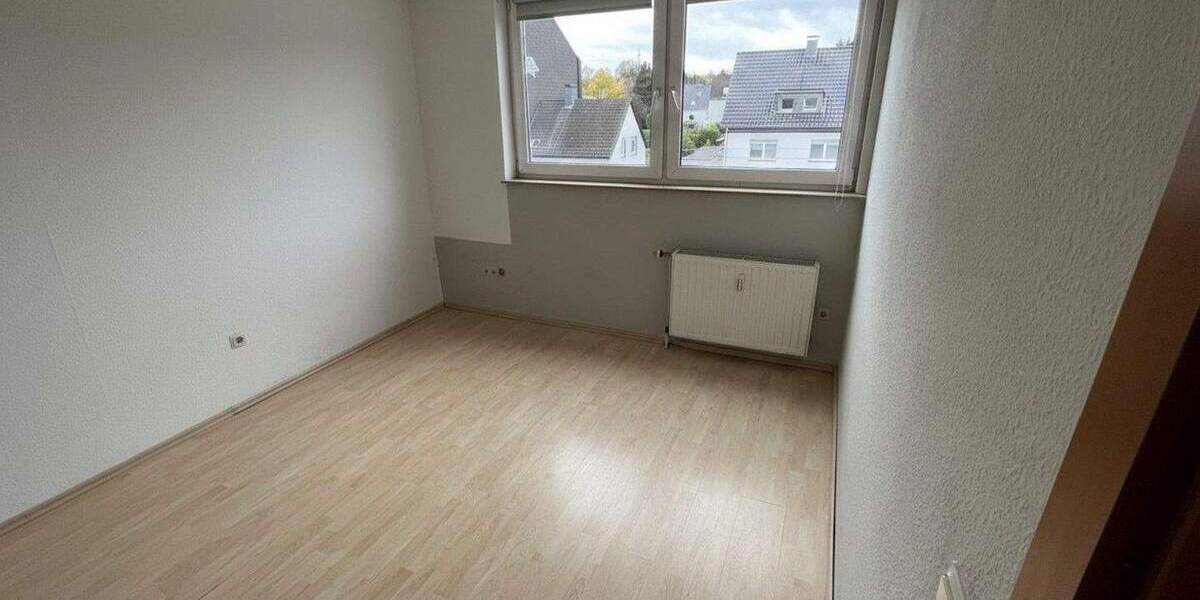 Etagenwohnung Dortmund Brackel - 3 Zimmer, 77 m&sup2;, 770&euro; | Angebot:25724294