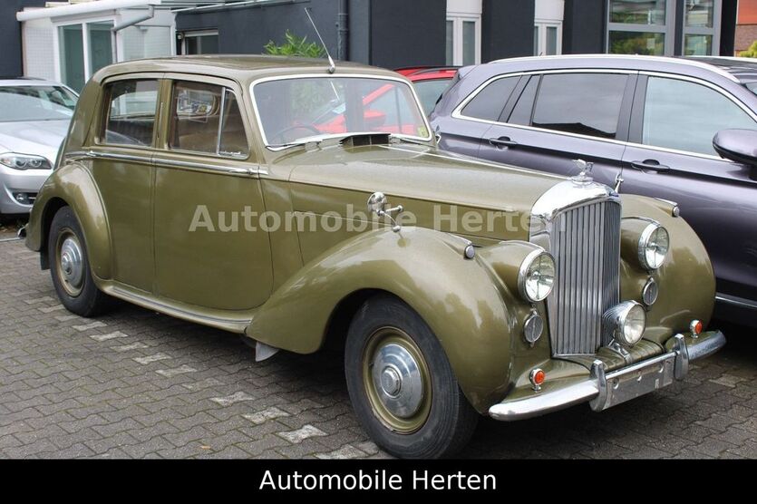 Bentley Andere 78.999 km 31.990 € Herten 45699