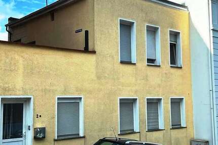 Haus zum Kaufen in Lüdenscheid 90.000 € 114 m²