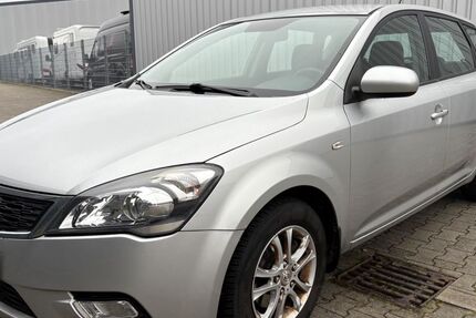 Kia ceed / Ceed 121.900 km 3.690 &euro; Bochum 44809