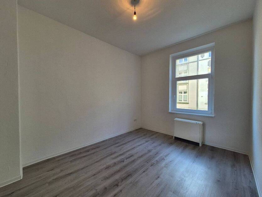Frische nette 2-Zimmer-Wohnung Essen- Südosoviertel, Renoviert 2 zimmer