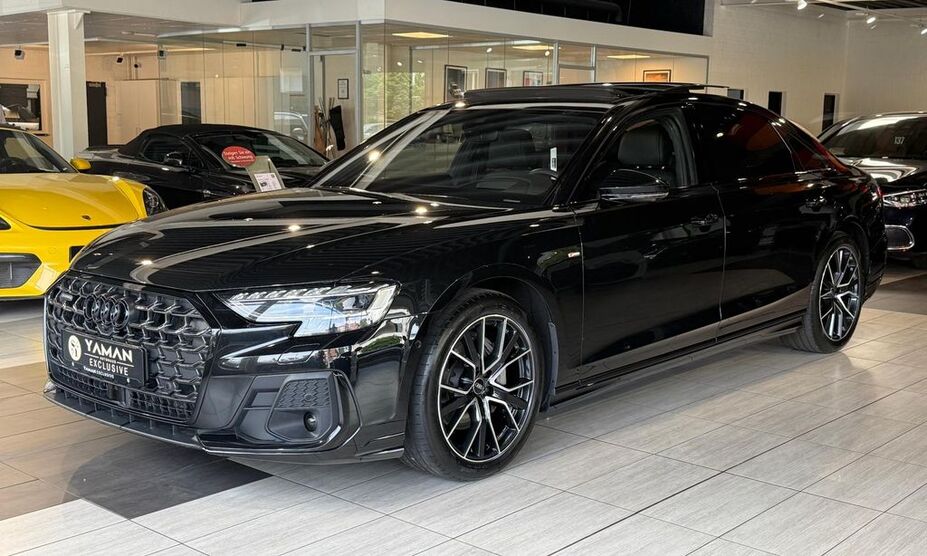 Audi A8 80.000 km 75.850 € Mülheim an der Ruhr 45472