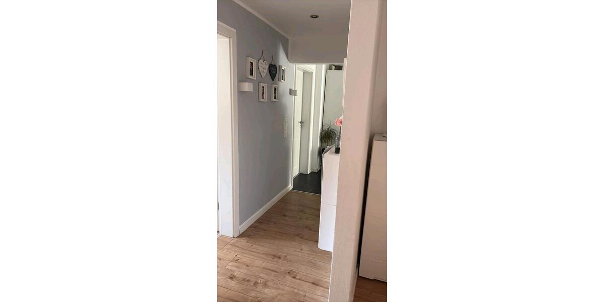 Dachgeschoßwohnung Dortmund Mengede - 4 Zimmer, 125 m&sup2;, 950&euro; | Angebot:27594107