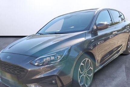 Ford Focus 51.553 km 17.490 € Gelsenkirchen 45891