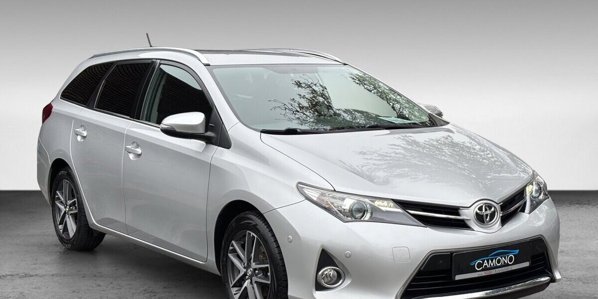 Toyota Auris Touring Sports Edition Klima Navi Kamera 132.068 km 8.800 &euro; Wuppertal 42327