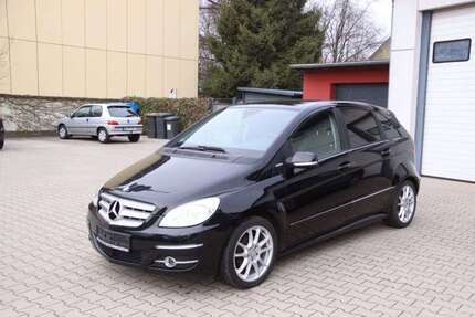 Mercedes-Benz B 180 130.000 km 5.900 &euro; Velbert 42549